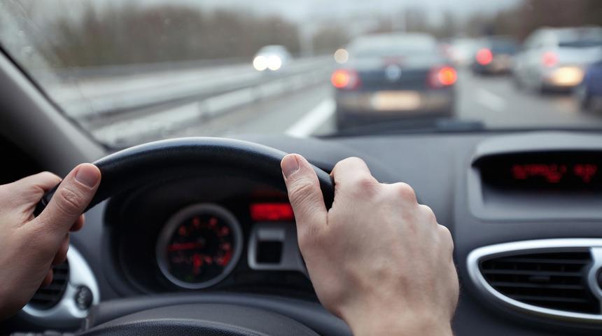 1 kilometre hız farkı ile kesilen para cezasını iptal ettirdi