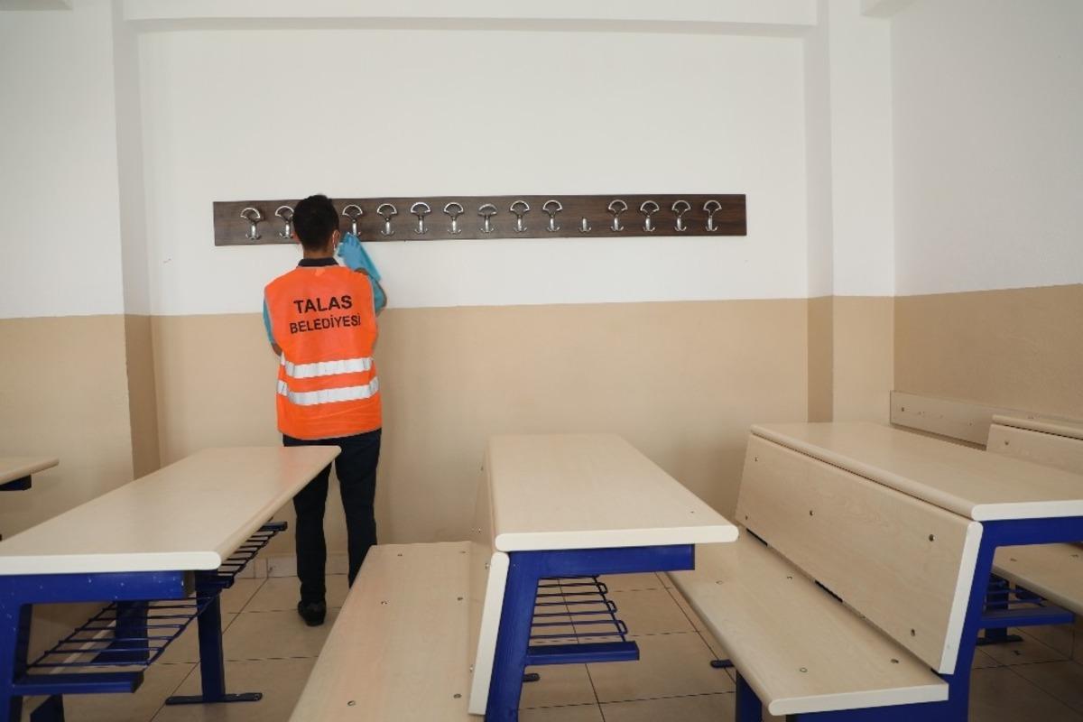 Talas&rsquo;taki okullarda &rsquo;Y&uuml;z y&uuml;ze Eğitim&rsquo; temizliği