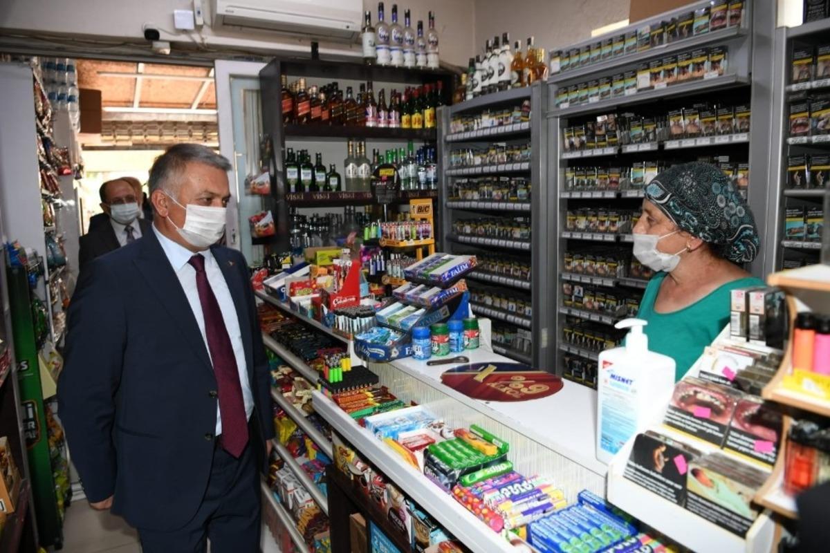 Vali Yazıcı: "Vaka sayımız d&uuml;şmeye devam ediyor"