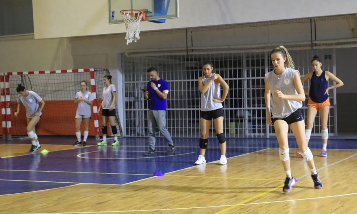 Pamukkale Belediyespor Kadın Voleybol Takımı sezonu a&ccedil;ıyor