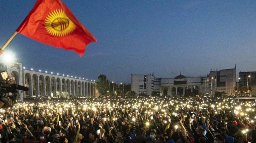 Kırgızistan'da olağanüstü hal ilan edildi!