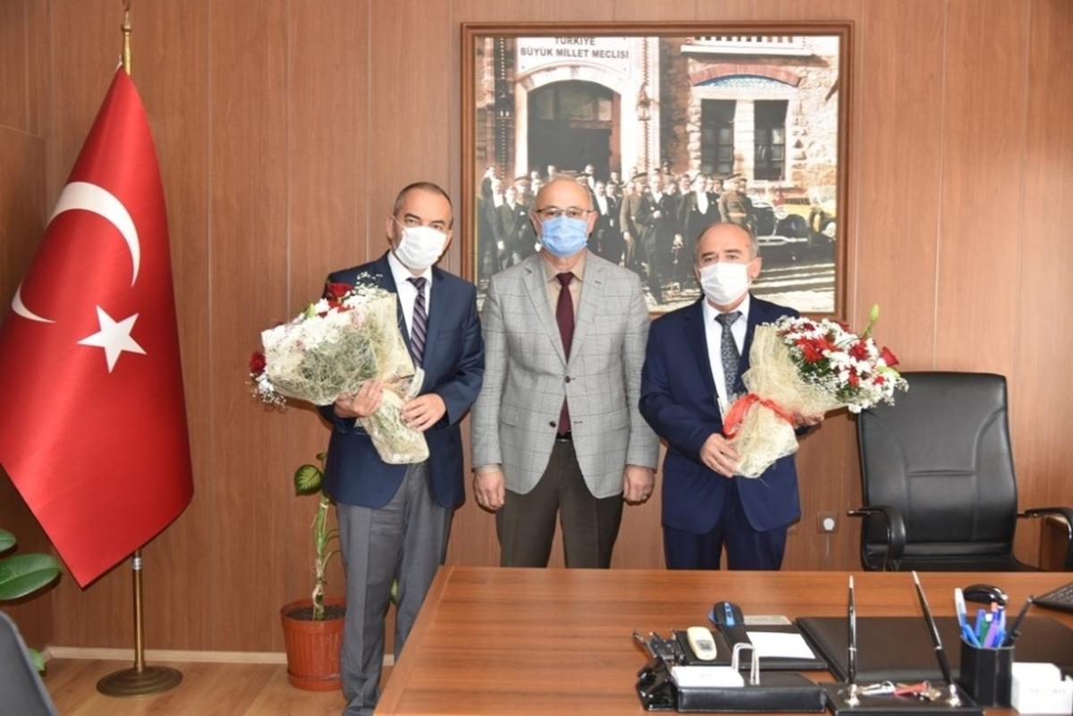 OM&Uuml;&rsquo;de dekanlıklarda g&ouml;rev değişimi