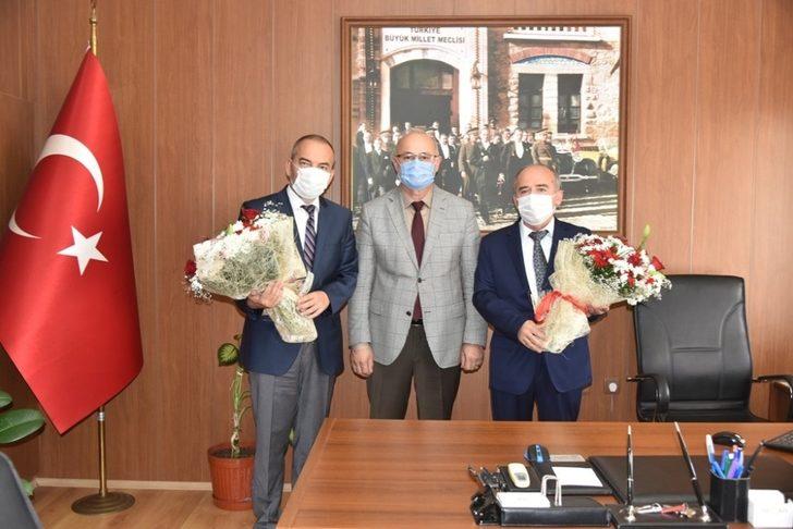 OMÜ’de dekanlıklarda görev değişimi G1