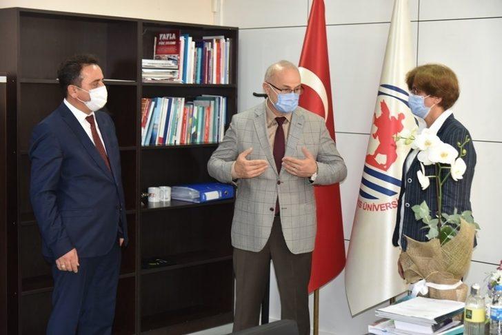 OMÜ’de dekanlıklarda görev değişimi G4