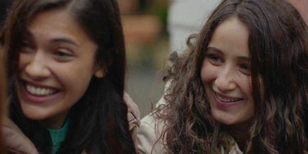 Kırgın &Ccedil;i&ccedil;ekler 61. B&ouml;l&uuml;m Fotoğrafları