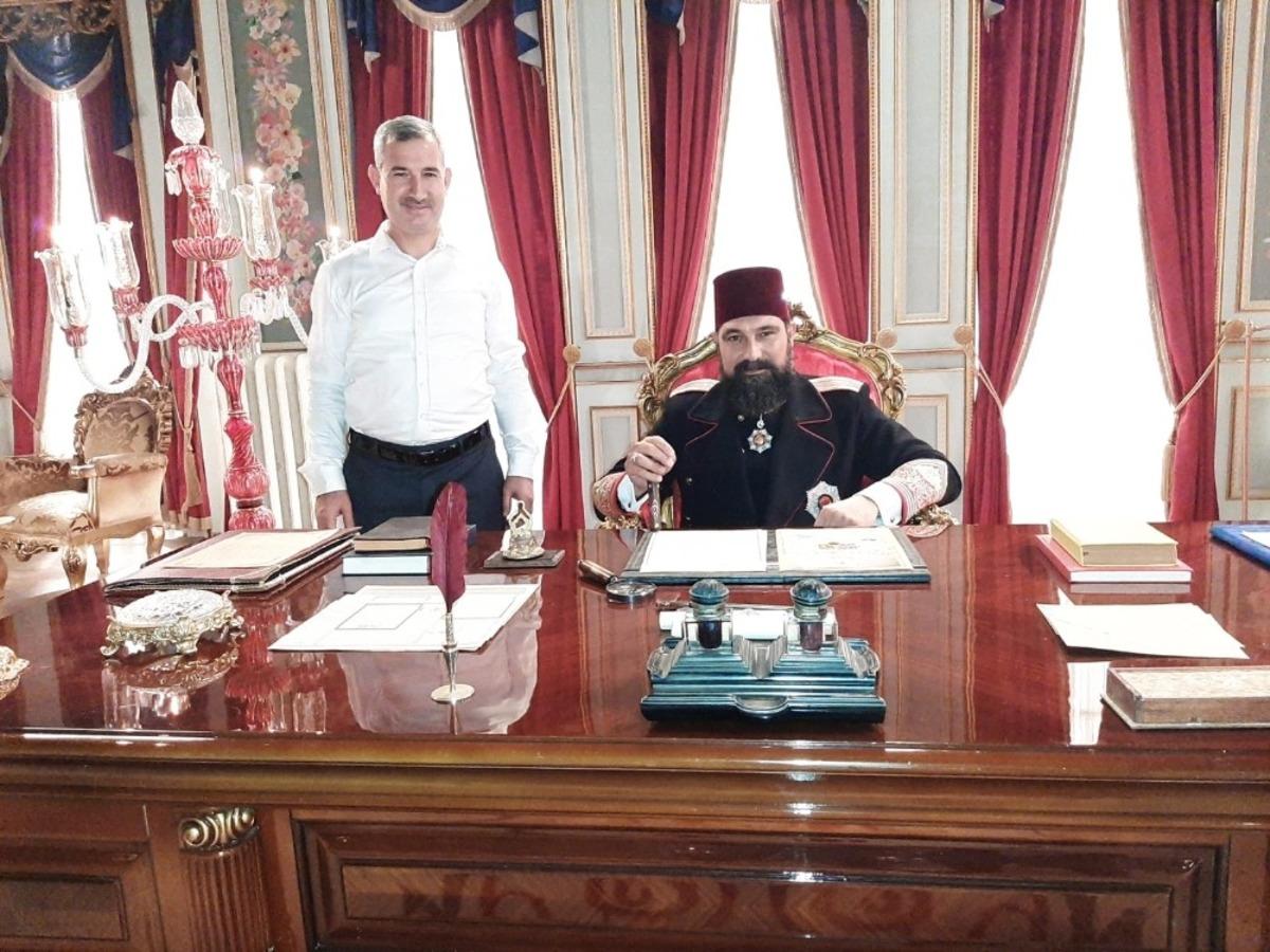 Başkan &Ccedil;ınar, "Payitaht-Abdulhamid" dizi setini ziyaret etti