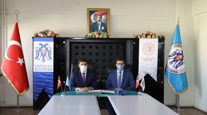 Erzincan Tekstil &Uuml;retim At&ouml;lyesi Projesinde imzalar atıldı