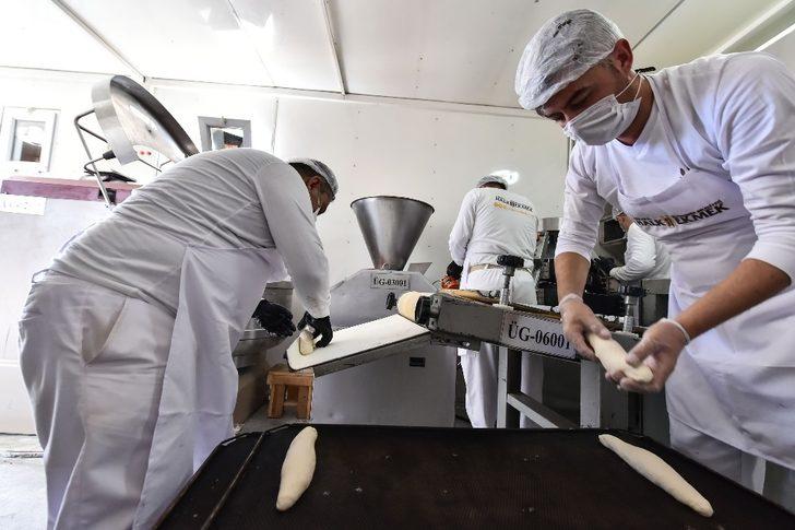 Halk Ekmek mobil ekmek fırını ile Başkent yollarında G1