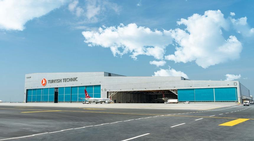 D&uuml;nyanın en b&uuml;y&uuml;k hangarlarından biri İstanbul Havalimanı'nda hizmete girdi