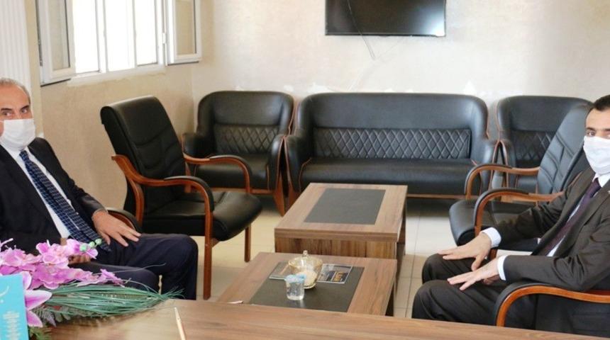 Yalçınkaya’dan ilçe müftüsüne ziyaret