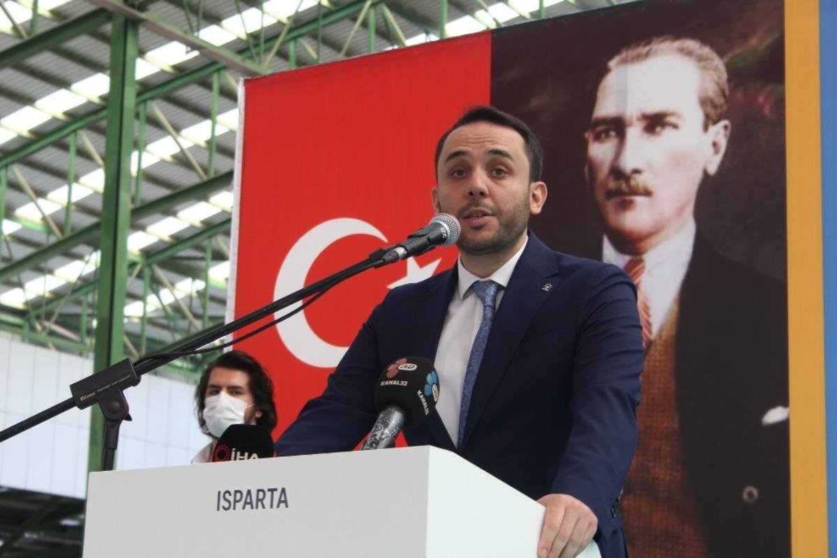AK Parti Isparta Merkez İl&ccedil;e&rsquo;de Ahmet Yasir Pirimoğlu d&ouml;nemi