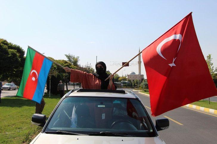 Nevşehir’de Azerbaycan’a destek konvoyu düzenlendi G1