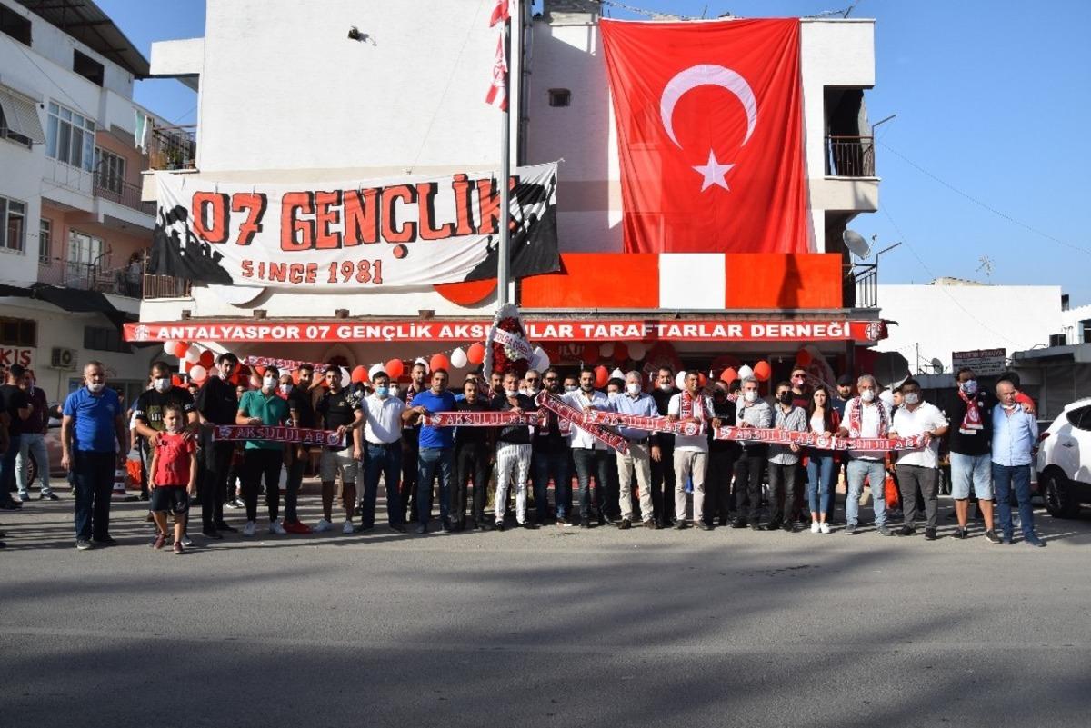 07 Gen&ccedil;lik Aksu şubesi a&ccedil;ıldı