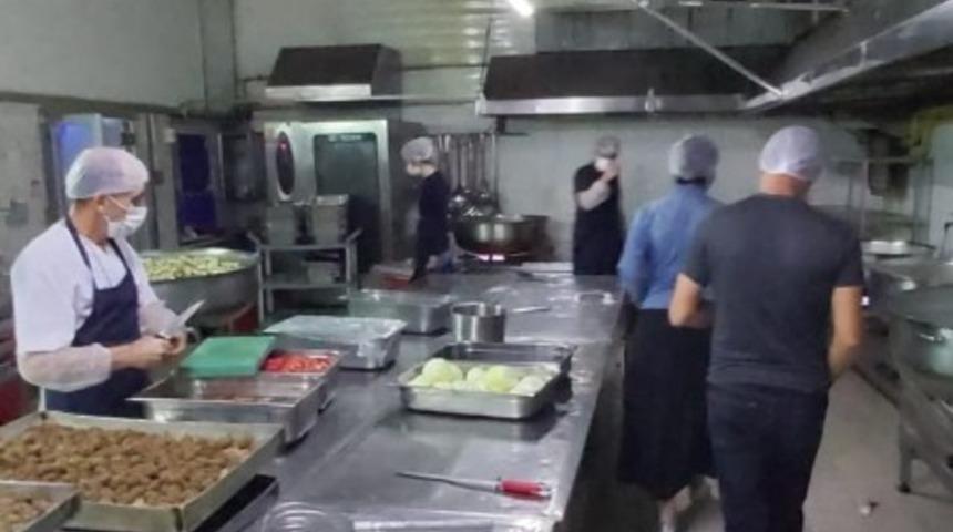 İzmit Belediyesi halkın sağlığı adına denetimlerini ger&ccedil;ekleştirdi