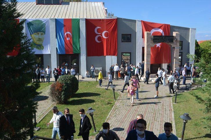 Ayvalık MHP’de Mehmet Sıray güven tazeledi G5