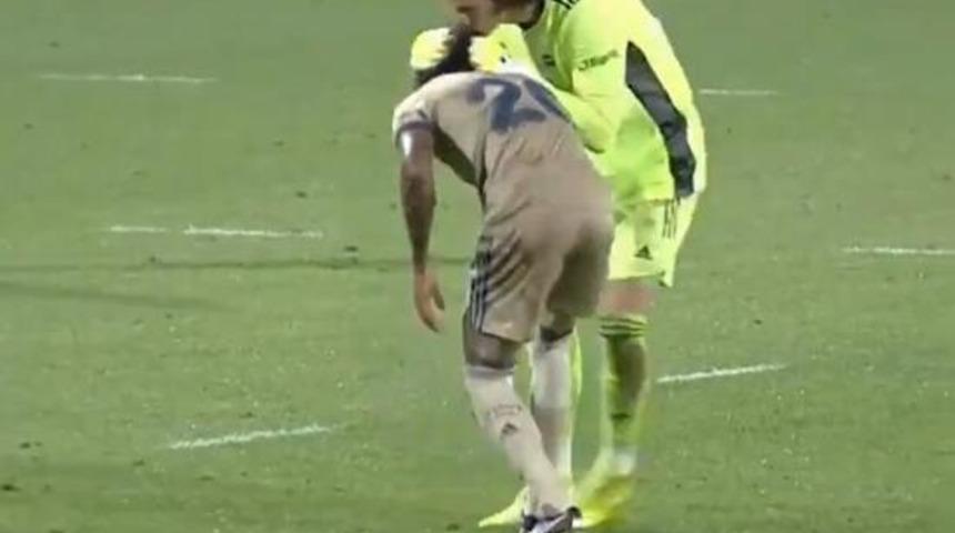 Fenerbahçe'de Luiz Gustavo'dan alkışlanacak hareket