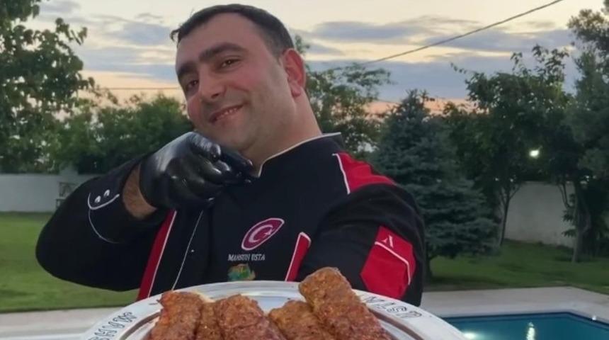 Dürümcü Mahsun Usta’dan yaşlılara destek