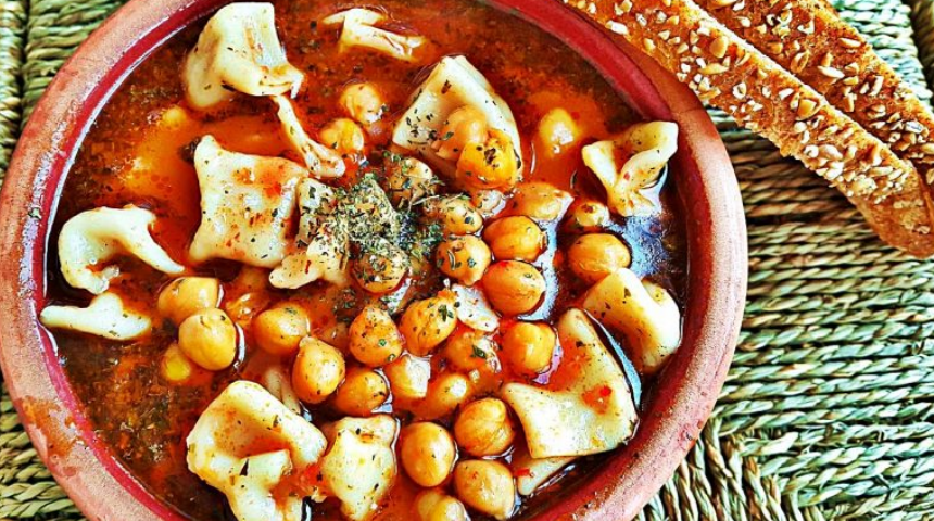 Yüksük çorbası nasıl yapılır? MasterChef yüksük çorbası tarifi nedir? Yüksük çorbası malzemeleri neler?