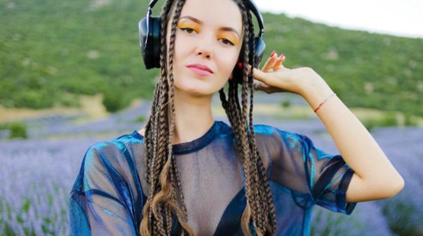 Dünyaca ünlü Ukraynalı DJ Katy Rise, Isparta'yı tercih etti