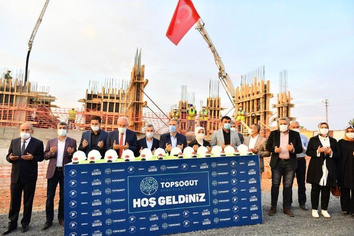 Yeşilyurt Belediyesi Yeşil Topsöğüt konutlarının temeli törenle atıldı G1