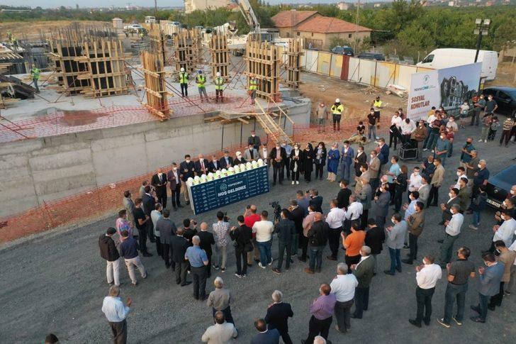 Yeşilyurt Belediyesi Yeşil Topsöğüt konutlarının temeli törenle atıldı G2