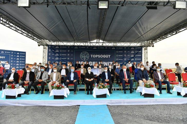Yeşilyurt Belediyesi Yeşil Topsöğüt konutlarının temeli törenle atıldı G3