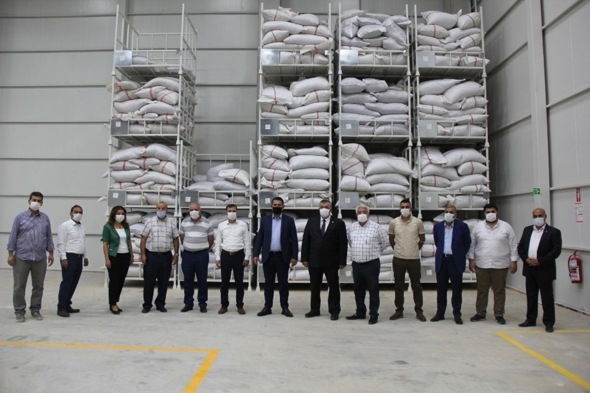 Antep Fıstığı lisanslı depoda ilk &uuml;r&uuml;n alımı ger&ccedil;ekleştirildi