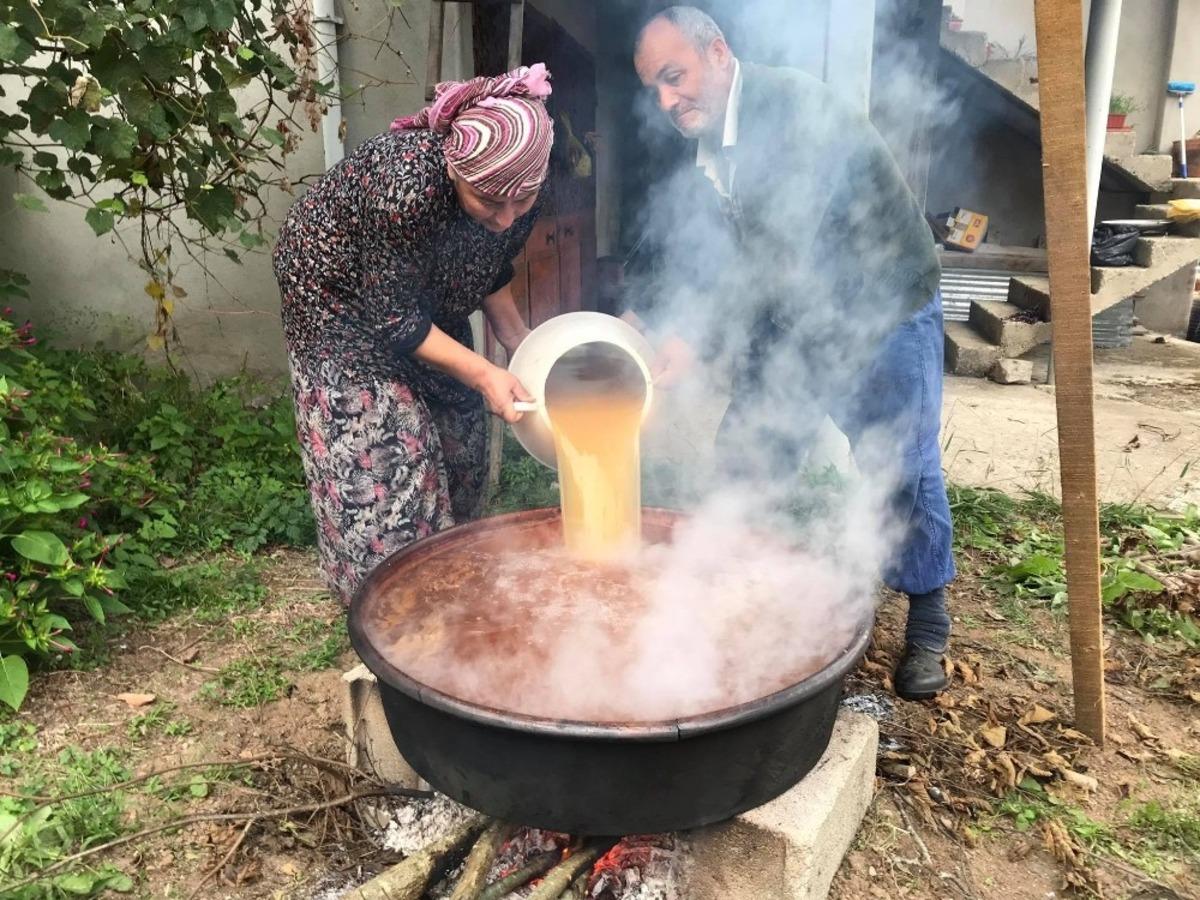 Giresun&rsquo;da elma pekmezi mesaisi başladı
