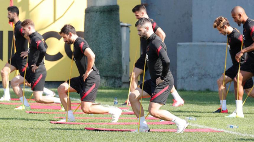 Galatasaray, Alanyaspor hazırlıklarını s&uuml;rd&uuml;rd&uuml;