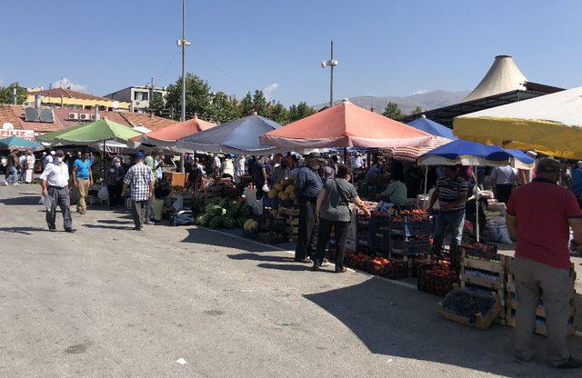 Özlenen kış sebzeleri pazardaki yerlerini alıyor