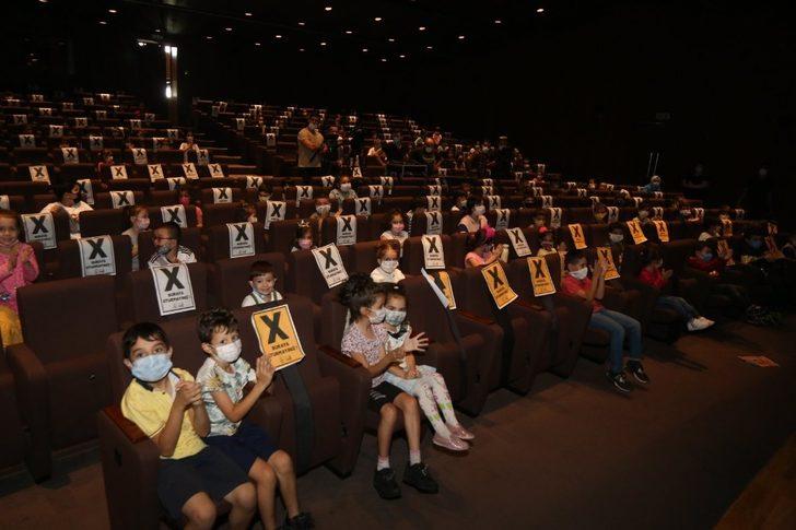 Eyüpsultanlı çocuklar “Süper Mario” ile buluştu G3