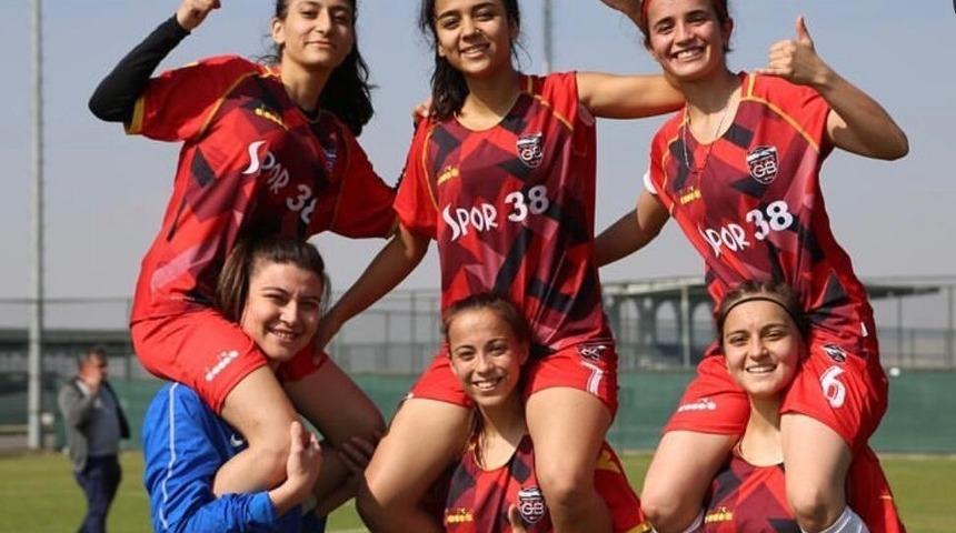 Gençlerbirliği şampiyon oldu