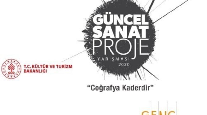 K&uuml;lt&uuml;r ve Turizm Bakanlığıdan, Uşak &Uuml;niversitesi &ouml;ğrencilerine &ouml;d&uuml;l