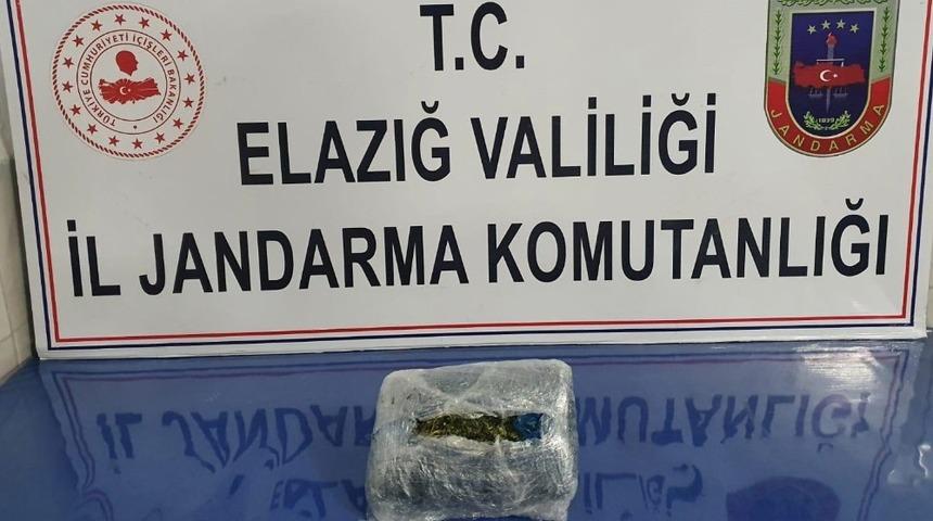 Elazığ&rsquo;a esrar getirmeye &ccedil;alışan ş&uuml;pheli yakalandı