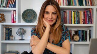 Hande Kazanova kimdir? Hande Kazanova kaç yaşınde ve nereli? Hande Kazanova eşi kim? İşte Hande Kazanova’nın biyografisi...