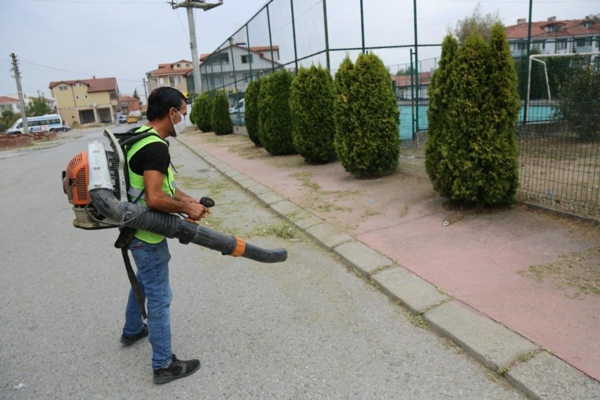 Serdivan&rsquo;da parklar yenileniyor