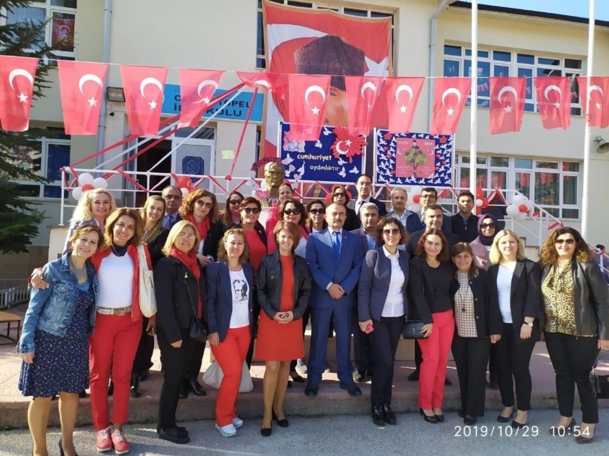 Cengiz Topel İlkokulu&rsquo;nun hibe başarısı