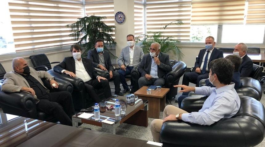 Habur Sınır Kapısında ara&ccedil; kuyruğuna &ccedil;&ouml;z&uuml;m toplantısı