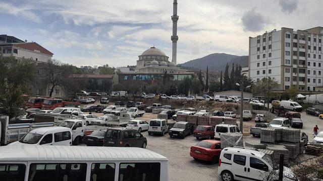 750 araçlık otopark trafiği rahatlattı