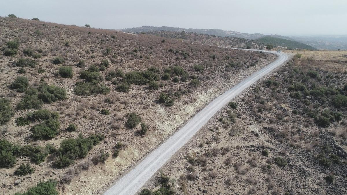 Yıllardır asfalt g&ouml;rmeyen yollar bir bir asfaltlanıyor