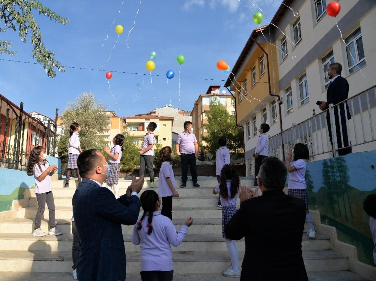 Bilecik&rsquo;te eğitim balonların u&ccedil;urulması ile başladı