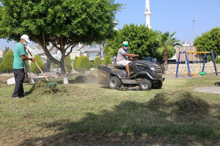 Erdemli’de sahil bandı ve sosyal alanlarda bakım çalışmaları sürüyor G1