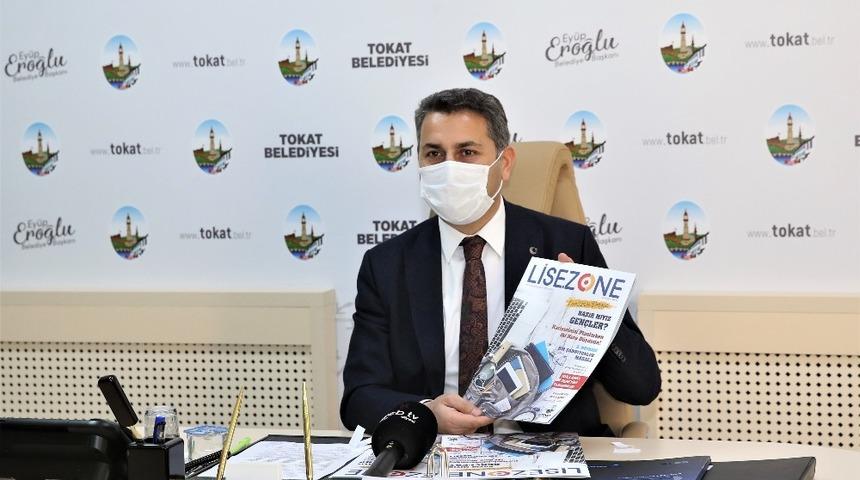 Belediyeden liselilere dergi