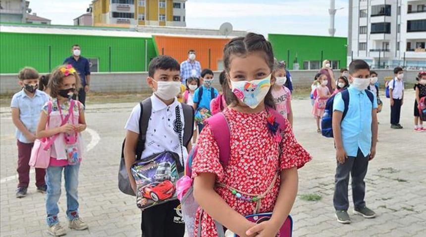 Sivas'ta yüz yüze eğitimin süresi 5 güne çıkarıldı