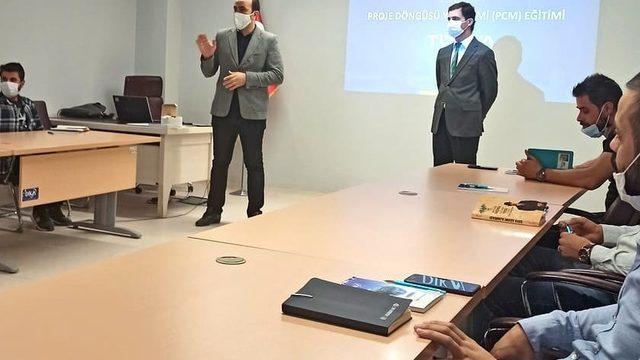 Mardin’de proje yazma uzmanı programı devam ediyor