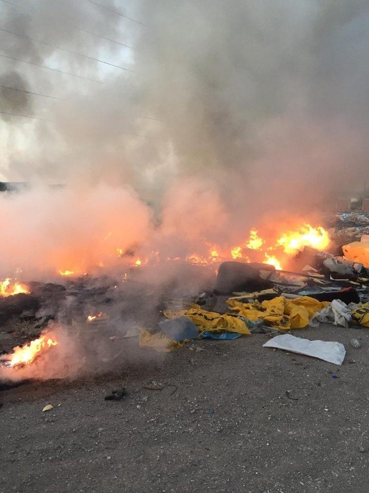 Balıkesir’de çöplük alanı yandı G2