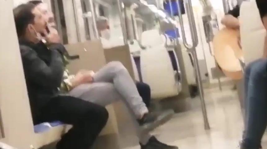 İZBAN’da sigara içip şarkı söyleyen şahıslara 13 bin liraya yakın ceza