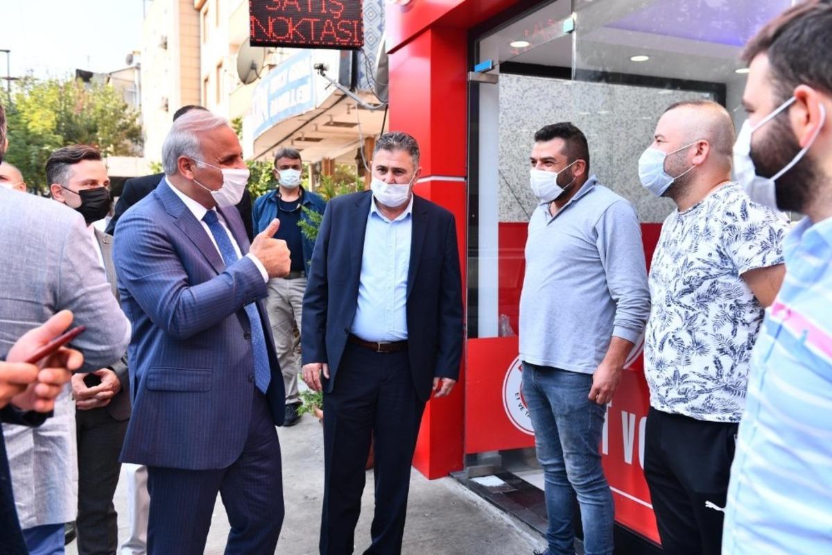 Başkan Zorluoğlu&rsquo;nun mahalle ziyaretleri s&uuml;r&uuml;yor