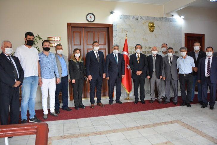 MHP Aydın İl yönetimi Kuşadası’nda ziyaretlerde bulundu G1