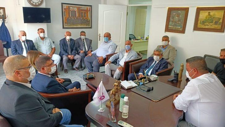 MHP Aydın İl yönetimi Kuşadası’nda ziyaretlerde bulundu G3